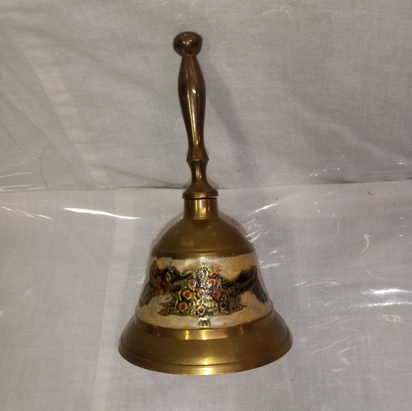 ✅Solid Brass Vintage Dinner Bell Ornament with 3D Etchings RARE - Picture 2 of 6